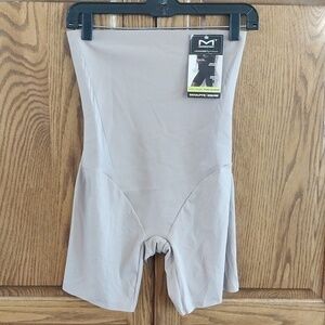 Maidenform NWT Sculpts‎ Extra Firm High Waist Thigh Slimmer Size XL Tan Nude